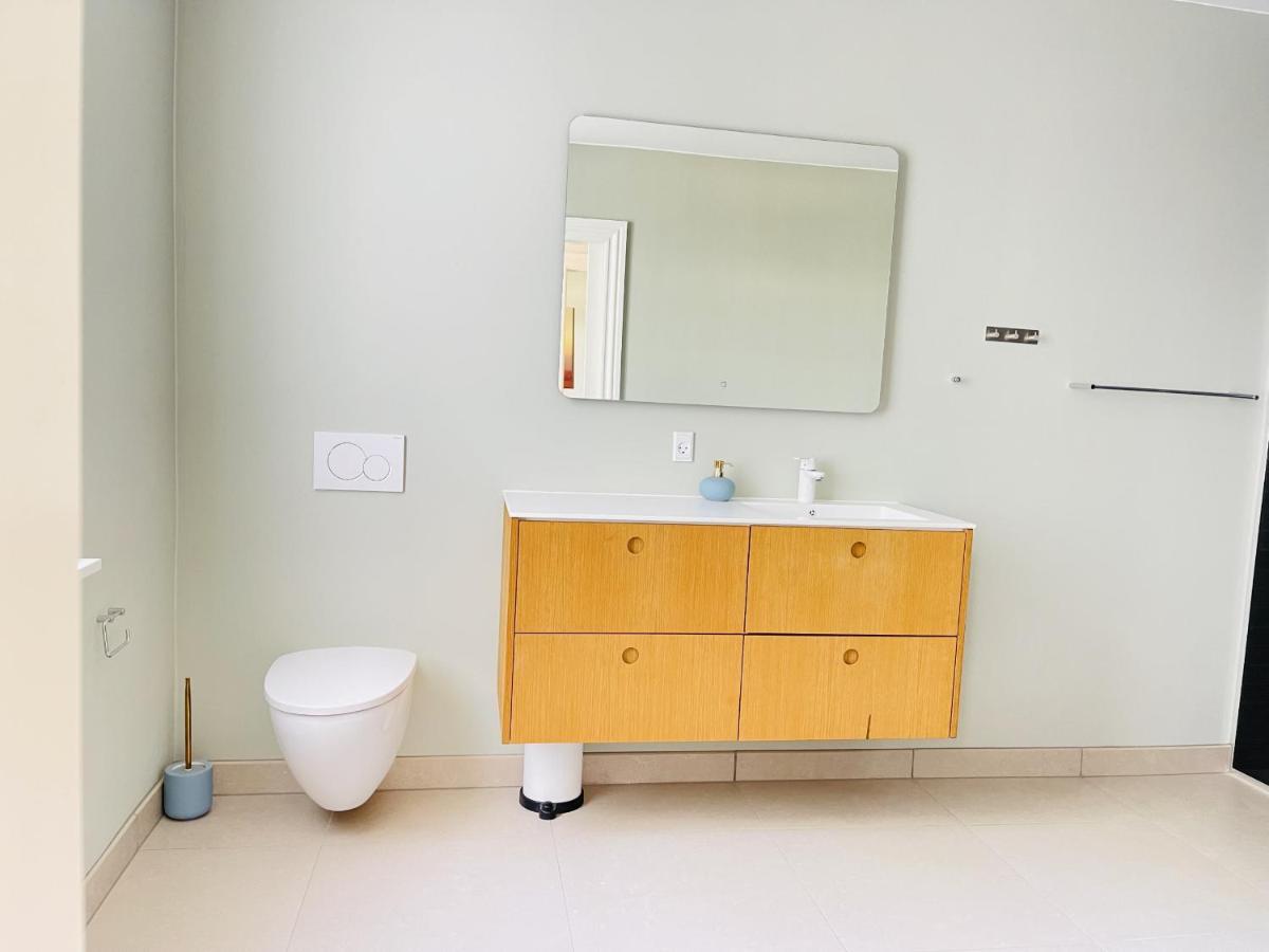 Aday - 2 Bedroom Apartment With Patio Aalborg Ngoại thất bức ảnh