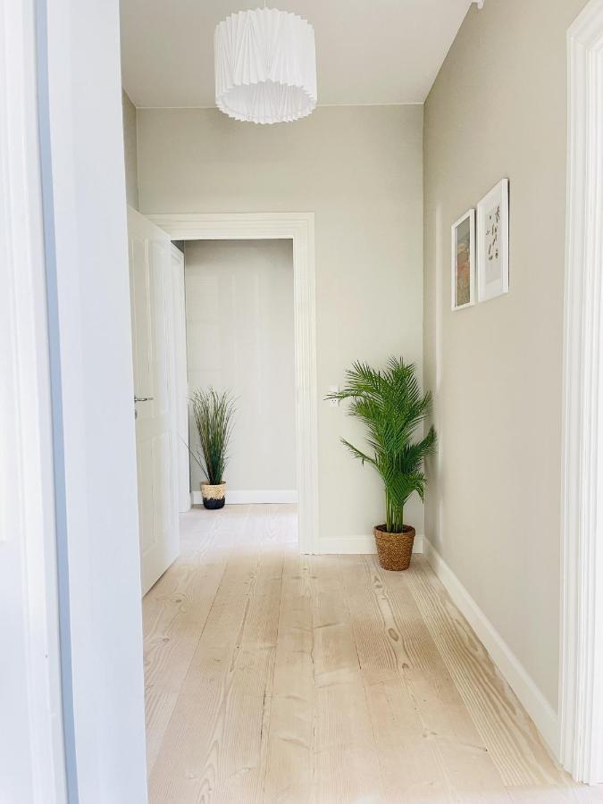 Aday - 2 Bedroom Apartment With Patio Aalborg Ngoại thất bức ảnh