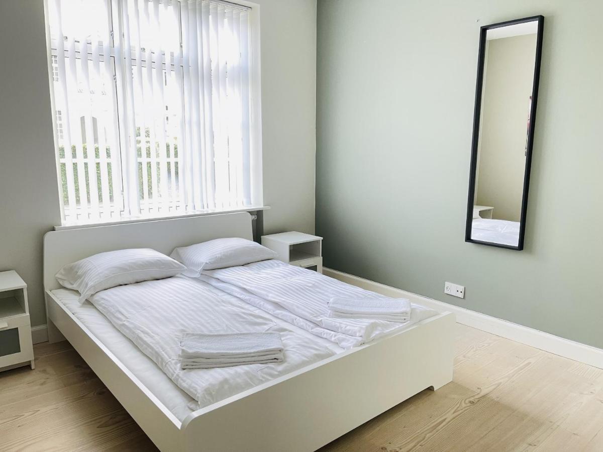 Aday - 2 Bedroom Apartment With Patio Aalborg Ngoại thất bức ảnh